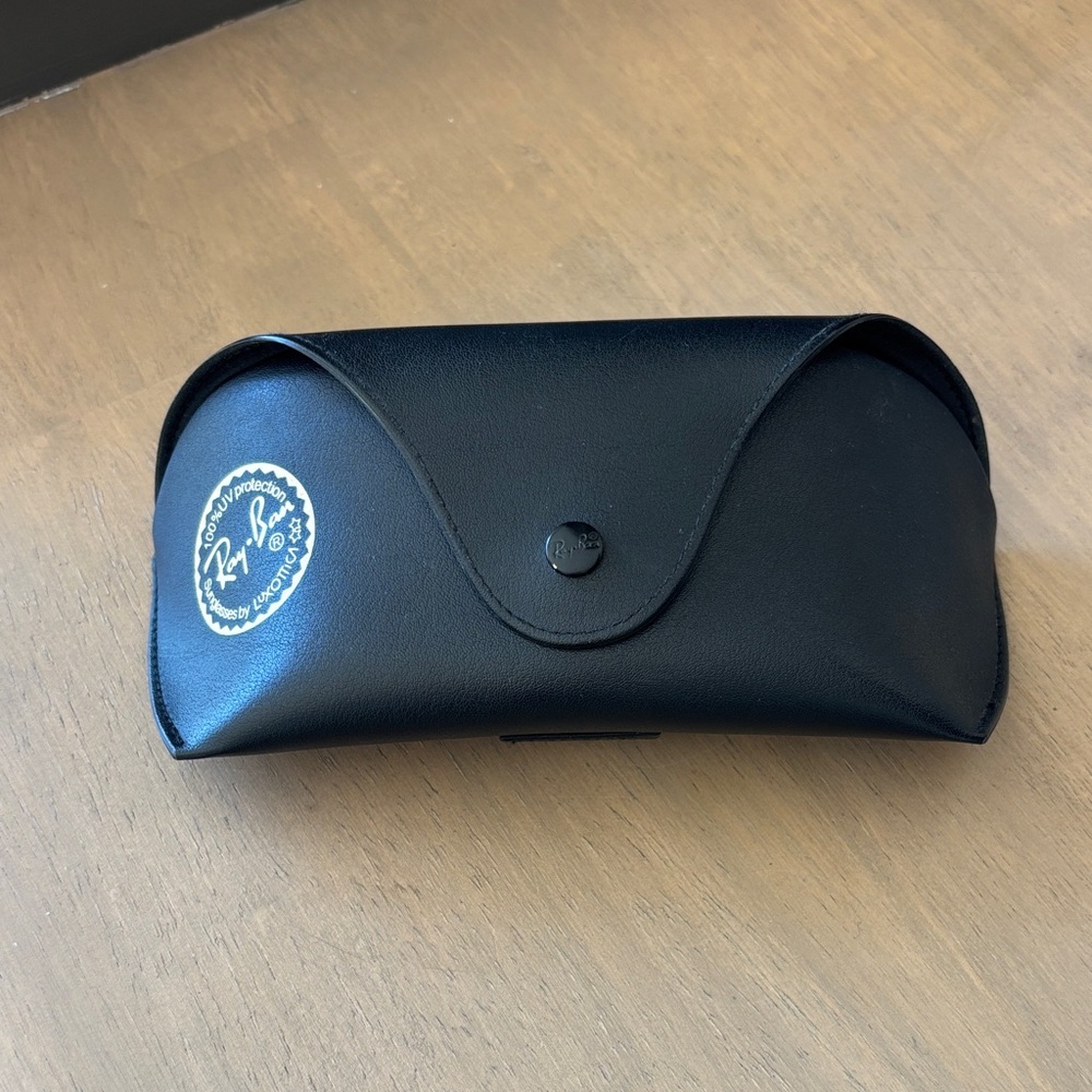 Ray Ban sunglass case